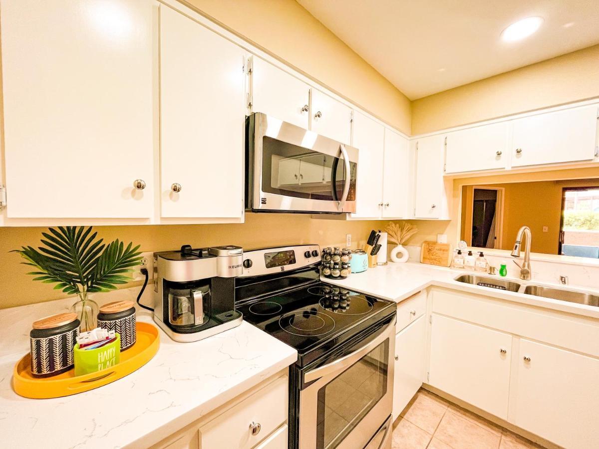 Stylish 2 Bedroom Near Ontario Airport Fontana Exterior photo
